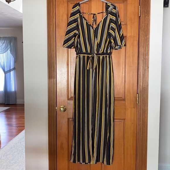 Hint of Blush Striped Jumper - Picture 1 of 4